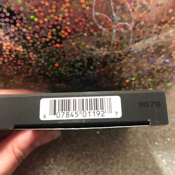 BNIB! NARS Quartz Voyageur Eyeshadow Palette 1192 - Picture 3 of 7